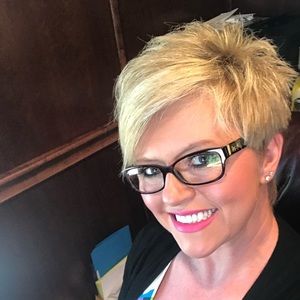 Meet your Posher, Tonya